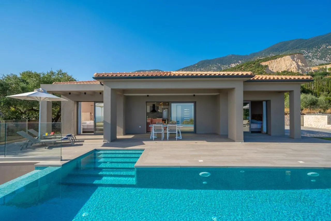 Villa Calma Trapezaki  Greece